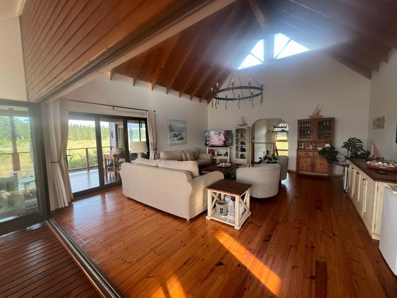 To Let 4 Bedroom Property for Rent in Sedgefield Rural Western Cape
